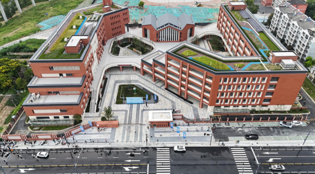 ���28����-׷�󿵽�,����һ������